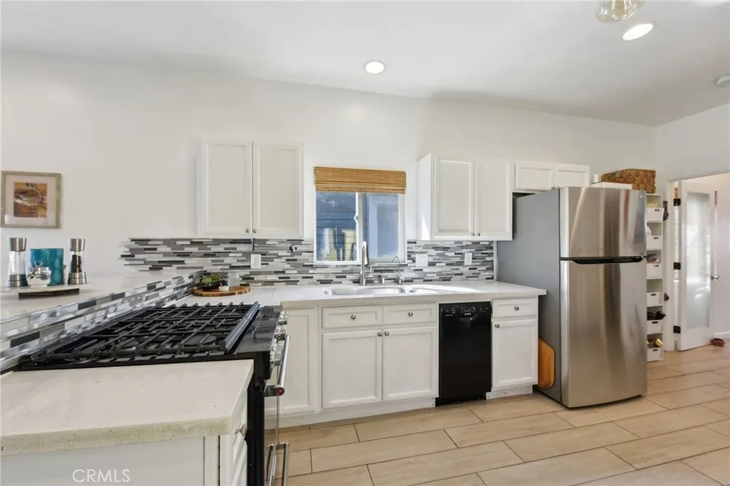 2625 N Main Street, Los Angeles, California 90031 home-pic-6